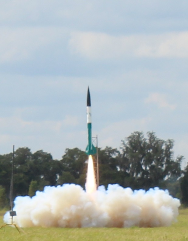 F4m rocket liftoff
